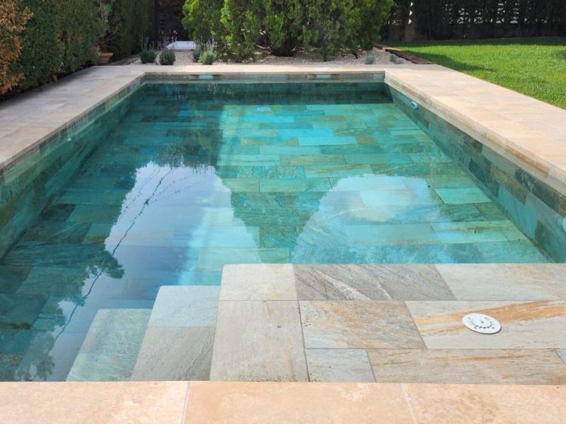 Constructores-piscinas-Madrid-portada